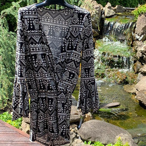 NWT  Cheryl Romper w/ Bell Sleeves in Black/White